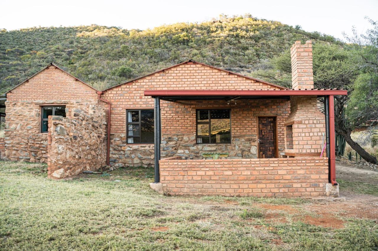 Otavi Vineyards Self-Catering & Camping Exterior photo